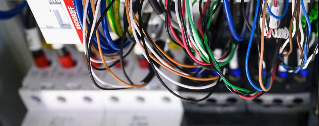 Assemblaggio quadri elettrici